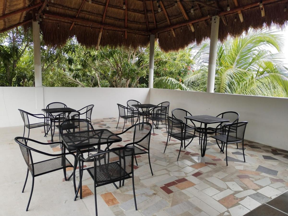 Hotel Makech Bacalar Esterno foto
